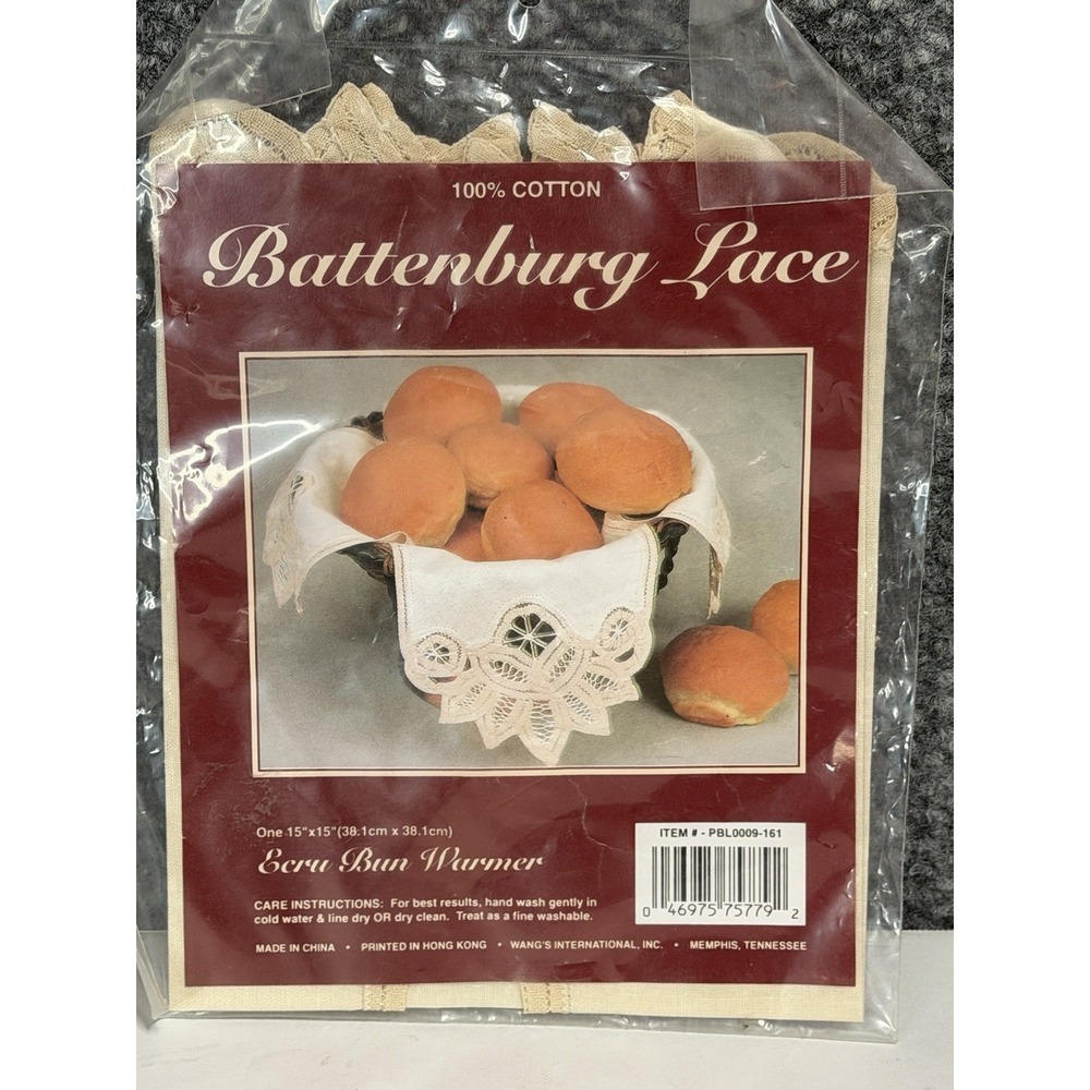 Battenbury Ecru Lace Roll Bun Warmer New In Package Cream Cottagecore